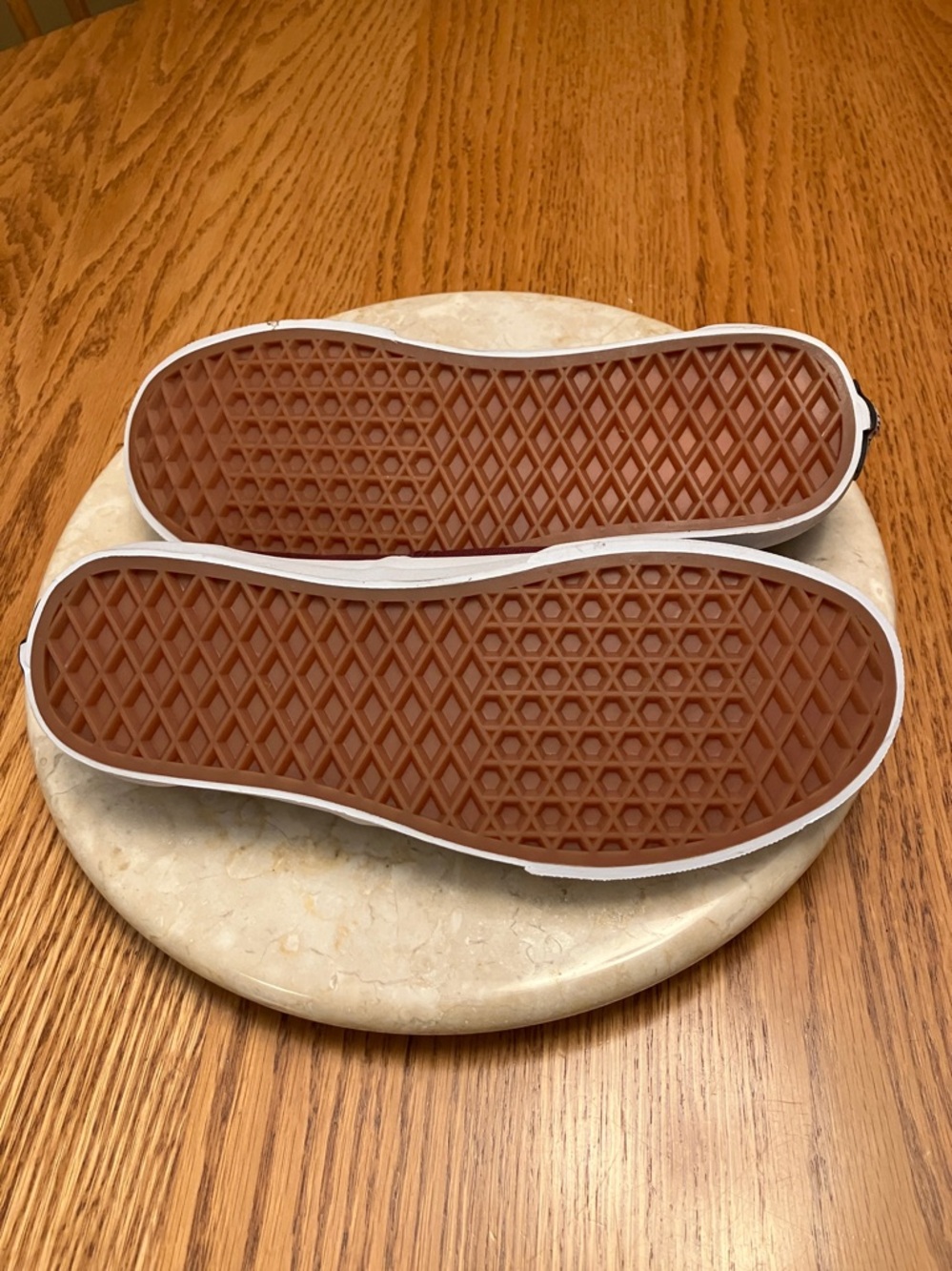 Vans Slip-On Sneakers Burgundy with White Sole - Picture 3 of 4